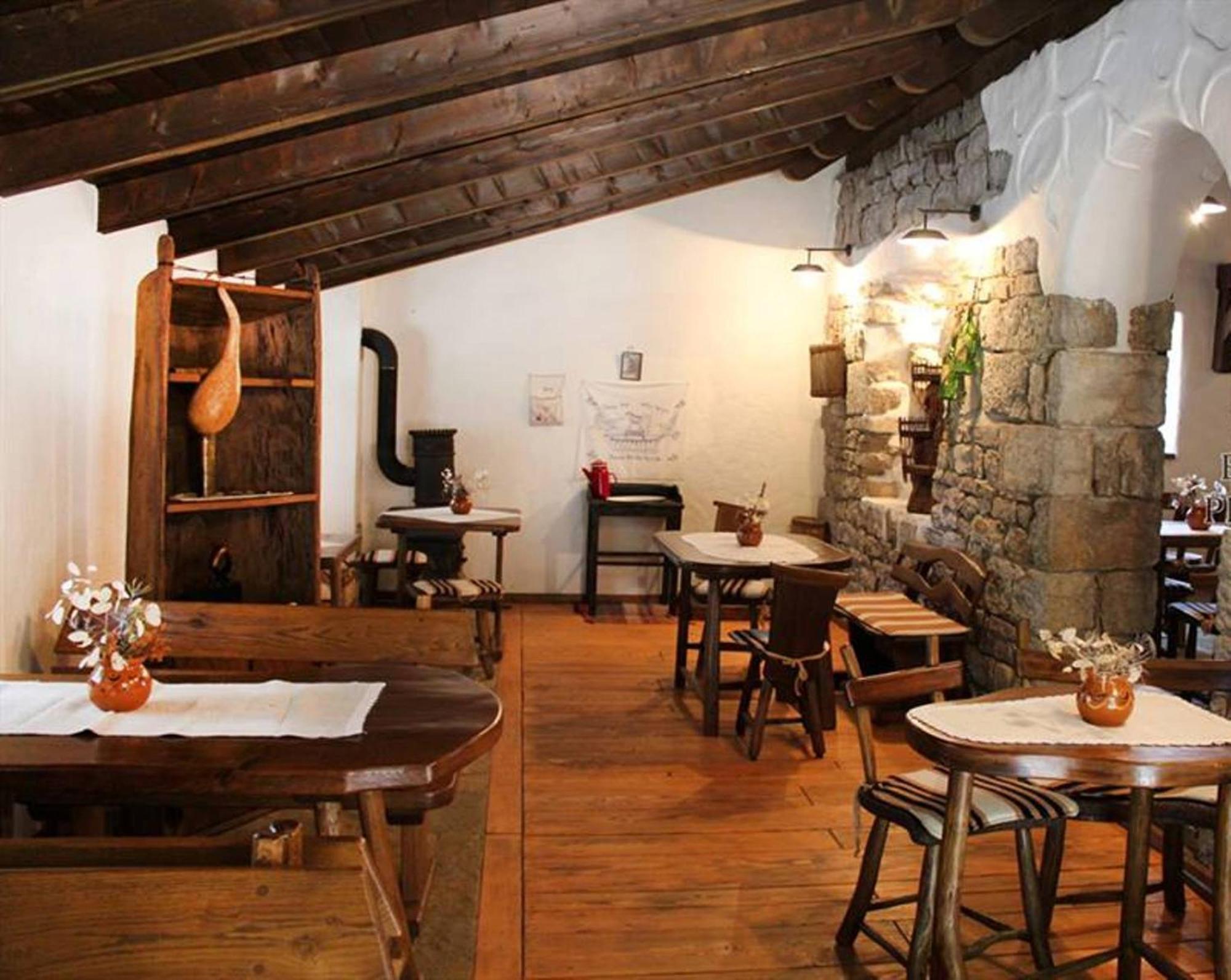 Farm Stay Cardaklije Kulen Vakuf Bagian luar foto