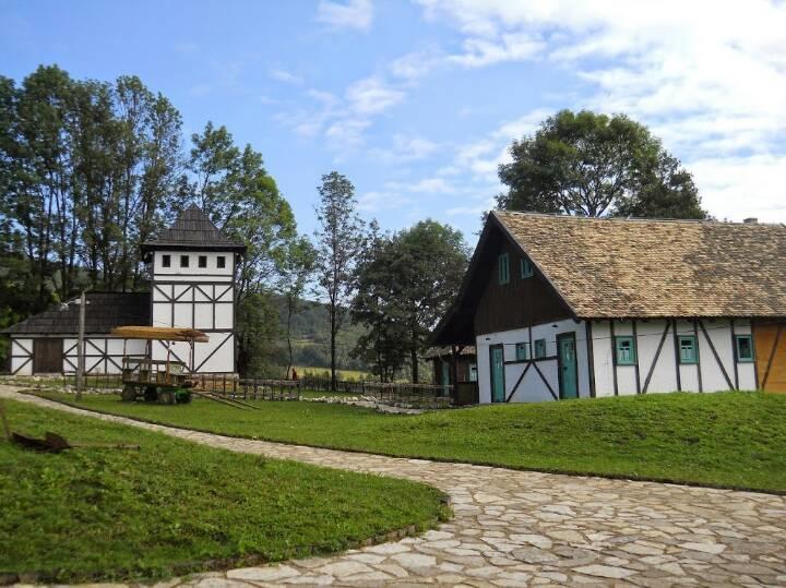 Farm Stay Cardaklije Kulen Vakuf Bagian luar foto