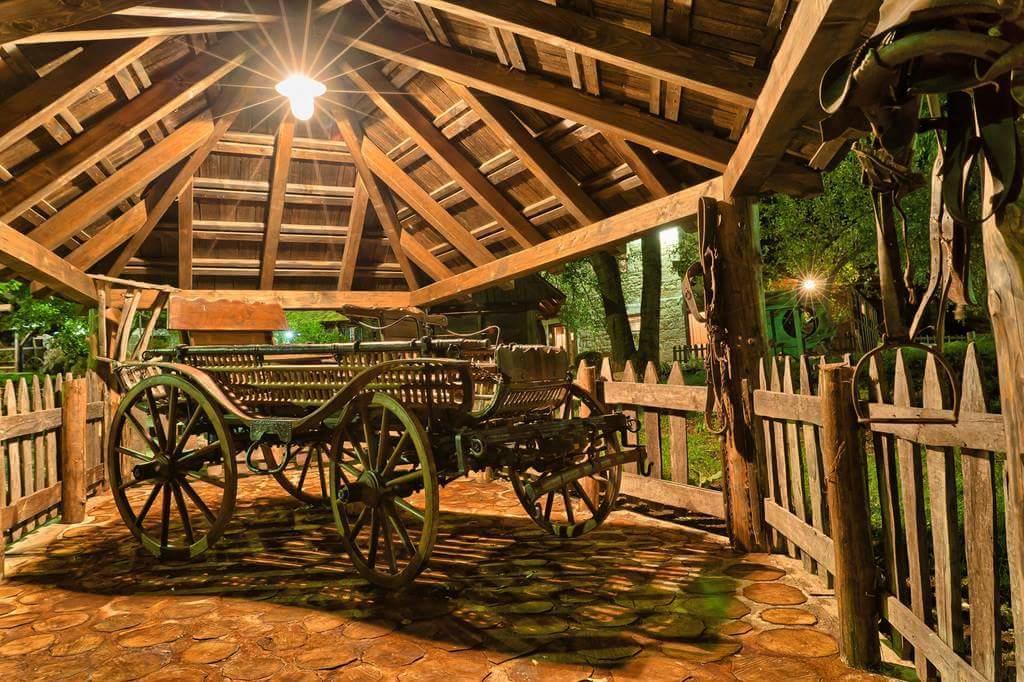Farm Stay Cardaklije Kulen Vakuf Bagian luar foto