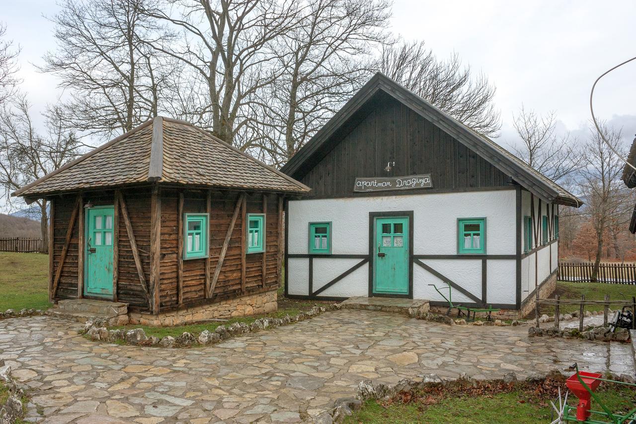 Farm Stay Cardaklije Kulen Vakuf Ruang foto